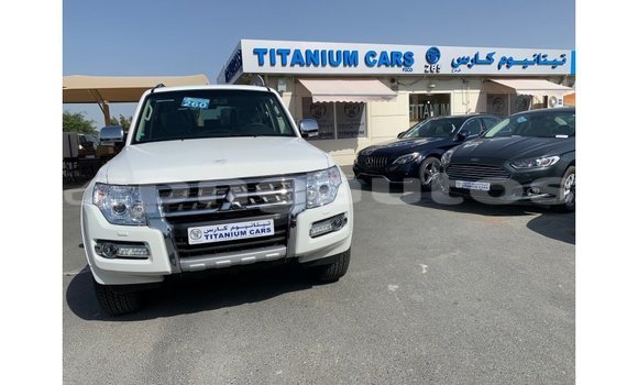 Buy Import Mitsubishi Pajero White Car in Import - Dubai in Enga Buy Import Mitsubishi Pajero White Car in Import - Dubai in Enga