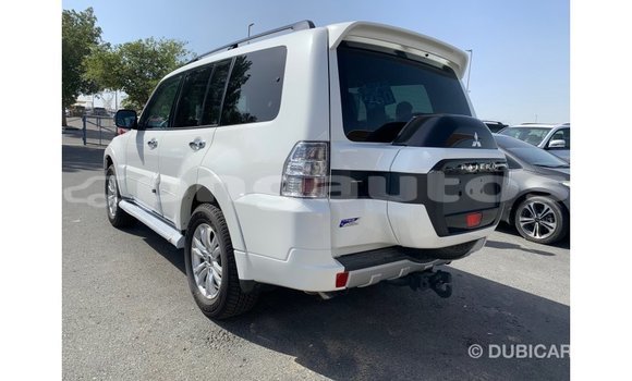 Buy Import Mitsubishi Pajero White Car in Import - Dubai in Enga Buy Import Mitsubishi Pajero White Car in Import - Dubai in Enga