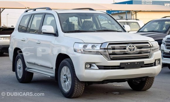 Buy Import Toyota Land Cruiser Other Car in Import - Dubai in Enga Buy Import Toyota Land Cruiser Other Car in Import - Dubai in Enga