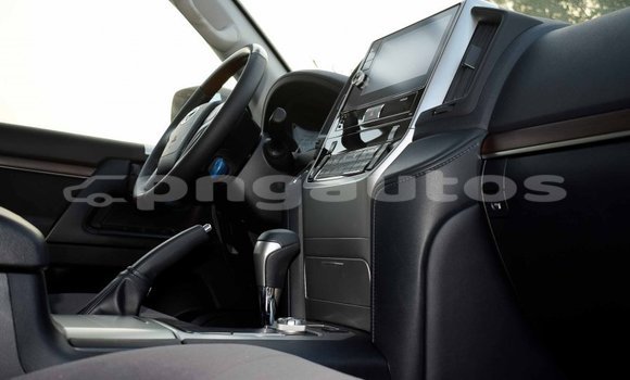 Buy Import Toyota Land Cruiser Other Car in Import - Dubai in Enga Buy Import Toyota Land Cruiser Other Car in Import - Dubai in Enga