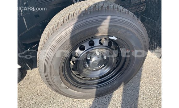 Buy Import Toyota Hilux White Car in Import - Dubai in Enga Buy Import Toyota Hilux White Car in Import - Dubai in Enga