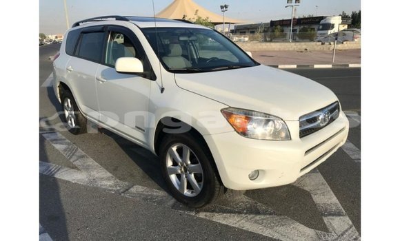 Buy Import Toyota 4Runner White Car in Import - Dubai in Enga Buy Import Toyota 4Runner White Car in Import - Dubai in Enga