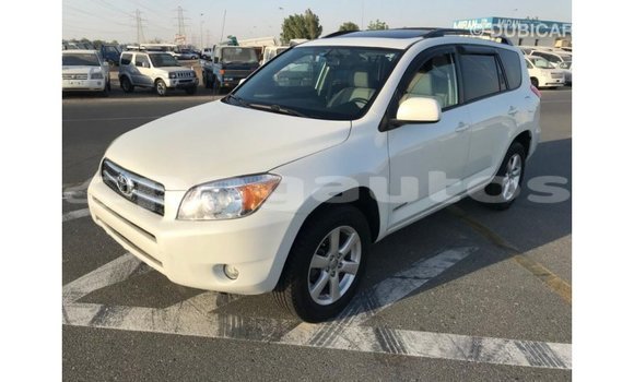 Buy Import Toyota 4Runner White Car in Import - Dubai in Enga Buy Import Toyota 4Runner White Car in Import - Dubai in Enga