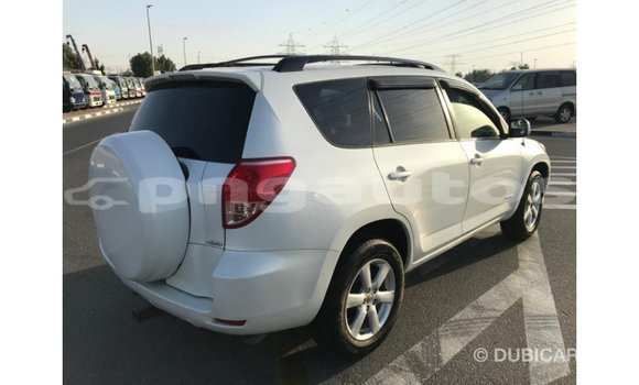 Buy Import Toyota 4Runner White Car in Import - Dubai in Enga Buy Import Toyota 4Runner White Car in Import - Dubai in Enga