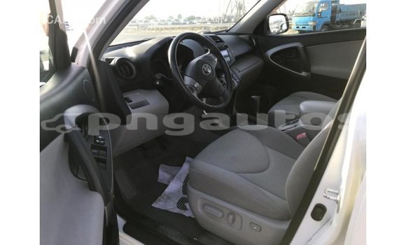 Buy Import Toyota 4Runner White Car in Import - Dubai in Enga Buy Import Toyota 4Runner White Car in Import - Dubai in Enga