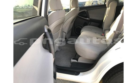 Buy Import Toyota 4Runner White Car in Import - Dubai in Enga Buy Import Toyota 4Runner White Car in Import - Dubai in Enga