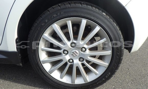 Buy Used Suzuki Swift White Car in Port Moresby in National Capital District Buy Used Suzuki Swift White Car in Port Moresby in National Capital District