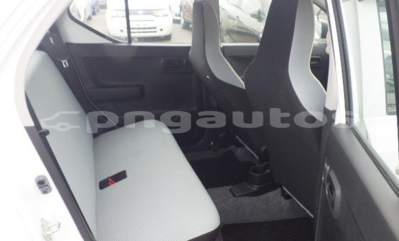 Buy Used Suzuki Alto White Car in Port Moresby in National Capital District Buy Used Suzuki Alto White Car in Port Moresby in National Capital District