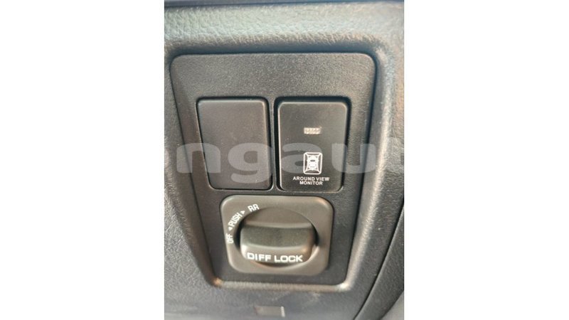 Big with watermark toyota land cruiser enga import dubai 4230