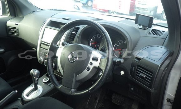 Buy Used Nissan X–Trail Silver Car in Port Moresby in National Capital District Buy Used Nissan X–Trail Silver Car in Port Moresby in National Capital District