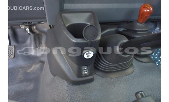 Buy Import Toyota Land Cruiser Other Car in Import - Dubai in Enga Buy Import Toyota Land Cruiser Other Car in Import - Dubai in Enga