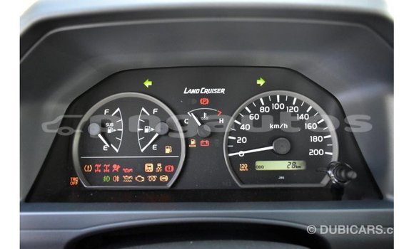 Buy Import Toyota Land Cruiser Other Car in Import - Dubai in Enga Buy Import Toyota Land Cruiser Other Car in Import - Dubai in Enga