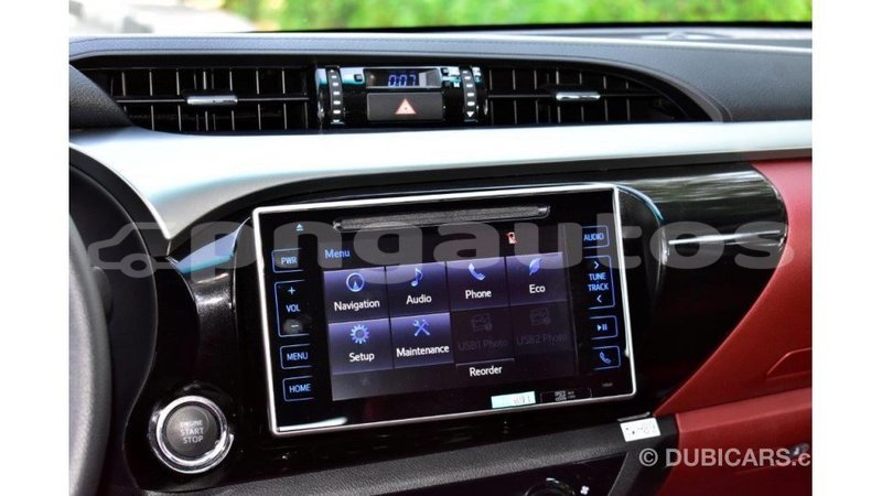 Big with watermark toyota hilux enga import dubai 4235