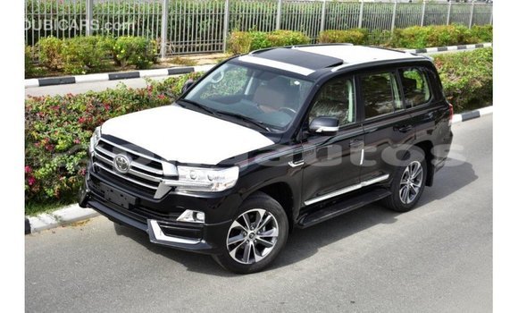 Buy Import Toyota Land Cruiser Black Car in Import - Dubai in Enga Buy Import Toyota Land Cruiser Black Car in Import - Dubai in Enga