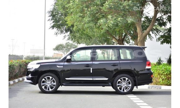 Buy Import Toyota Land Cruiser Black Car in Import - Dubai in Enga Buy Import Toyota Land Cruiser Black Car in Import - Dubai in Enga