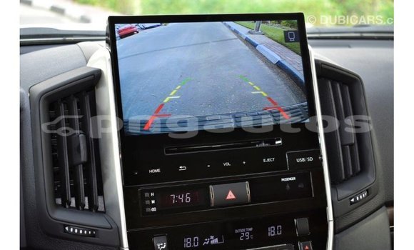 Buy Import Toyota Land Cruiser Black Car in Import - Dubai in Enga Buy Import Toyota Land Cruiser Black Car in Import - Dubai in Enga