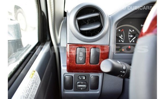 Buy Import Toyota Land Cruiser Other Car in Import - Dubai in Enga Buy Import Toyota Land Cruiser Other Car in Import - Dubai in Enga