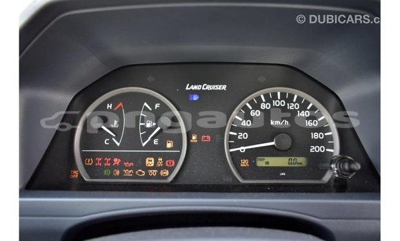 Buy Import Toyota Land Cruiser Other Car in Import - Dubai in Enga Buy Import Toyota Land Cruiser Other Car in Import - Dubai in Enga