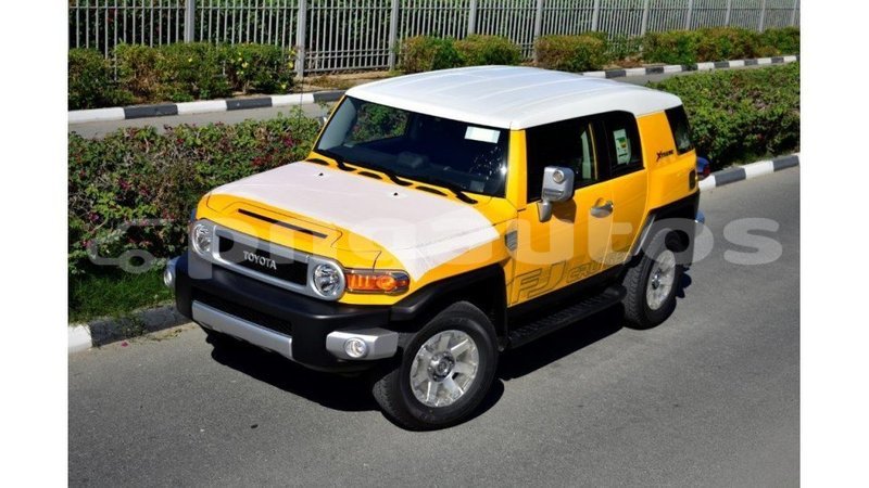 Big with watermark toyota fj cruiser enga import dubai 4239
