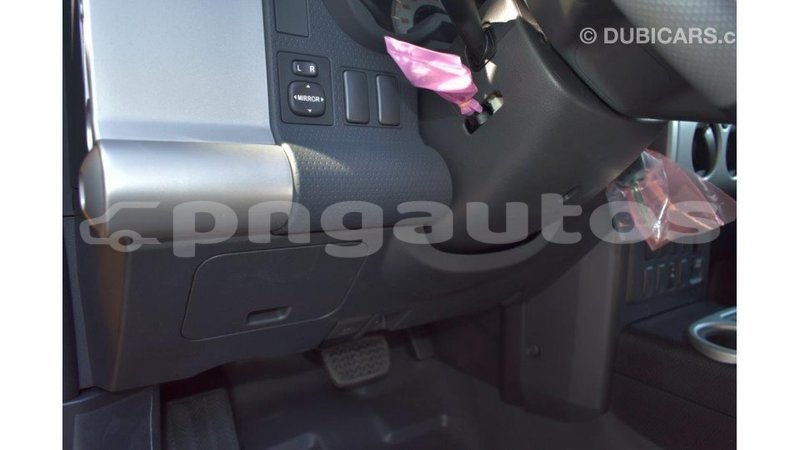 Big with watermark toyota fj cruiser enga import dubai 4239
