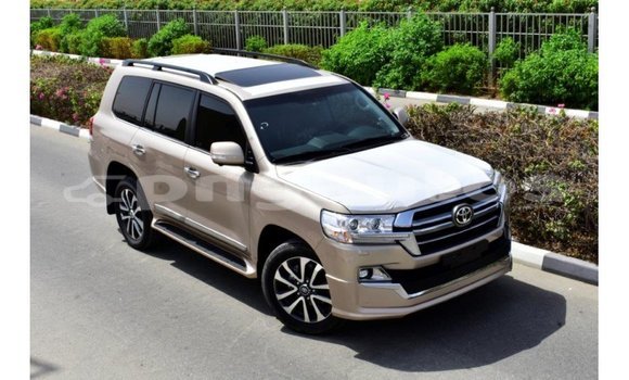 Buy Import Toyota Land Cruiser Other Car in Import - Dubai in Enga Buy Import Toyota Land Cruiser Other Car in Import - Dubai in Enga