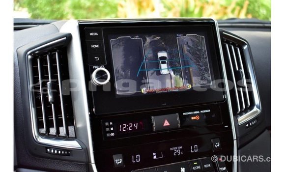 Buy Import Toyota Land Cruiser Other Car in Import - Dubai in Enga Buy Import Toyota Land Cruiser Other Car in Import - Dubai in Enga