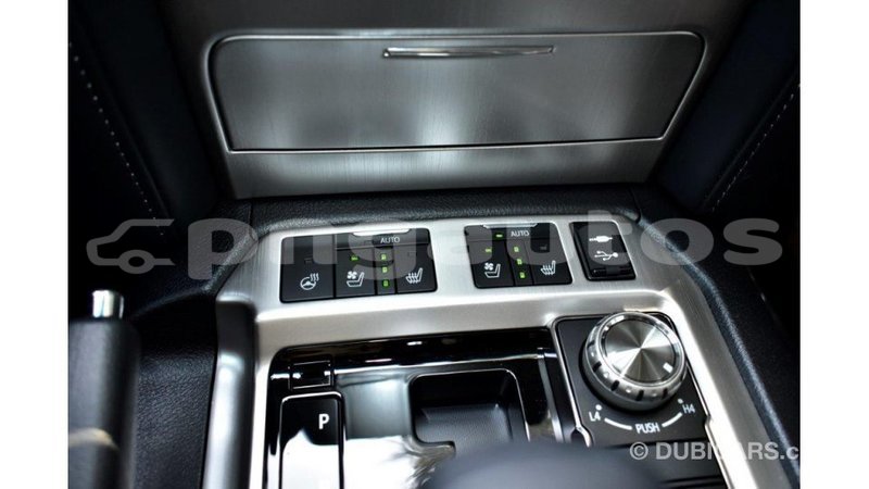 Big with watermark toyota land cruiser enga import dubai 4240