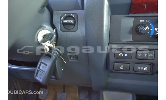 Buy Import Toyota Land Cruiser Other Car in Import - Dubai in Enga Buy Import Toyota Land Cruiser Other Car in Import - Dubai in Enga