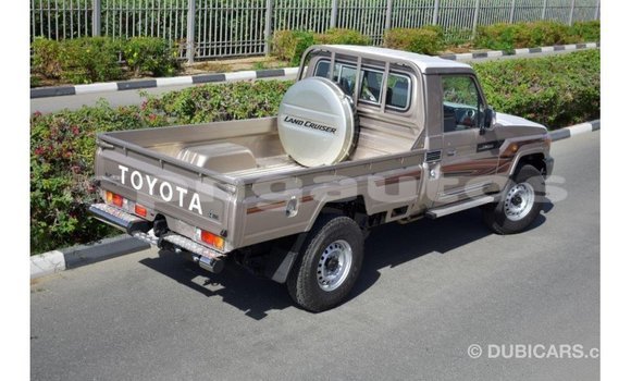 Buy Import Toyota Land Cruiser Other Car in Import - Dubai in Enga Buy Import Toyota Land Cruiser Other Car in Import - Dubai in Enga
