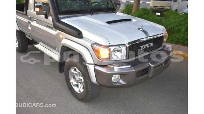 Big with watermark toyota land cruiser enga import dubai 4246