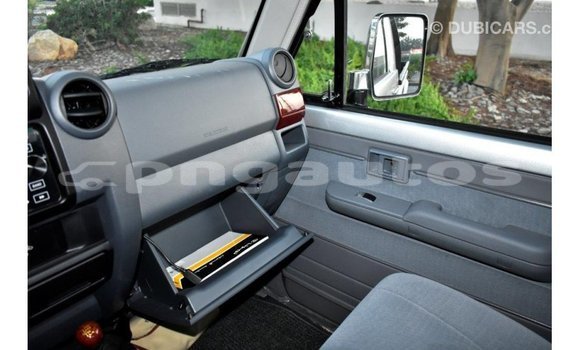 Buy Import Toyota Land Cruiser Other Car in Import - Dubai in Enga Buy Import Toyota Land Cruiser Other Car in Import - Dubai in Enga