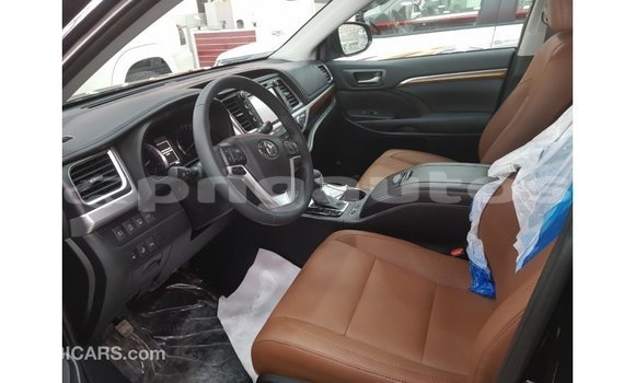Buy Import Toyota Highlander Black Car in Import - Dubai in Enga Buy Import Toyota Highlander Black Car in Import - Dubai in Enga