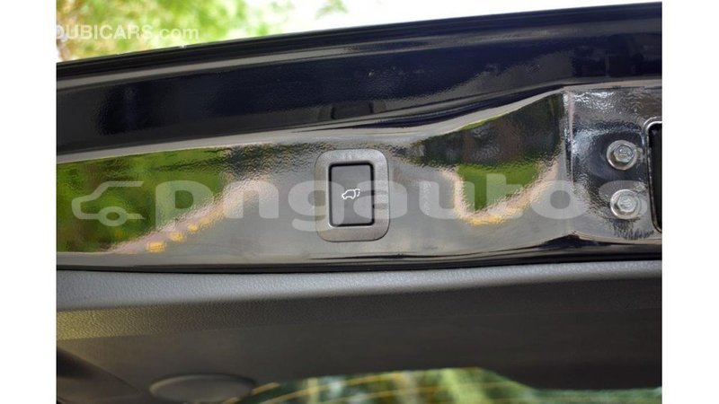Big with watermark toyota highlander enga import dubai 4247