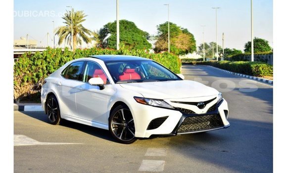 Buy Import Toyota Camry White Car in Import - Dubai in Enga Buy Import Toyota Camry White Car in Import - Dubai in Enga