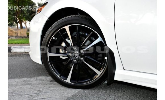Buy Import Toyota Camry White Car in Import - Dubai in Enga Buy Import Toyota Camry White Car in Import - Dubai in Enga