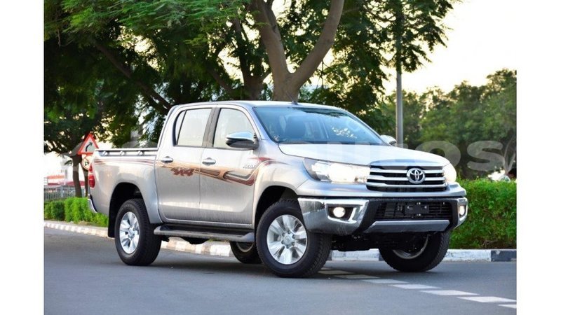 Big with watermark toyota hilux enga import dubai 4252