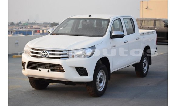 Buy Import Toyota Hilux White Car in Import - Dubai in Enga Buy Import Toyota Hilux White Car in Import - Dubai in Enga