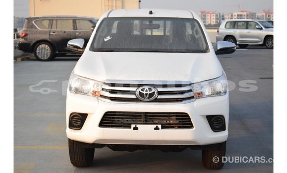 Buy Import Toyota Hilux White Car in Import - Dubai in Enga Buy Import Toyota Hilux White Car in Import - Dubai in Enga