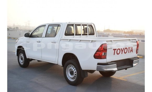 Buy Import Toyota Hilux White Car in Import - Dubai in Enga Buy Import Toyota Hilux White Car in Import - Dubai in Enga