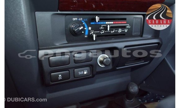 Buy Import Toyota Land Cruiser Red Car in Import - Dubai in Enga Buy Import Toyota Land Cruiser Red Car in Import - Dubai in Enga