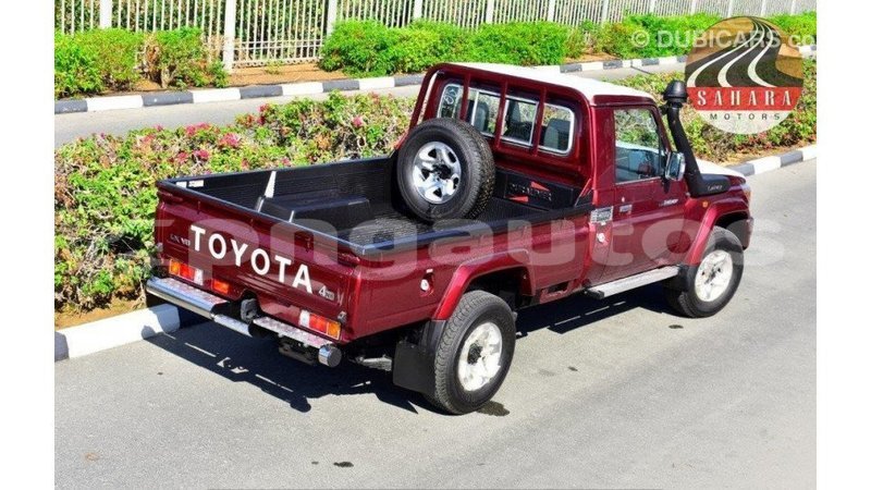 Big with watermark toyota land cruiser enga import dubai 4256