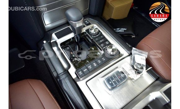 Buy Import Toyota Land Cruiser Black Car in Import - Dubai in Enga Buy Import Toyota Land Cruiser Black Car in Import - Dubai in Enga