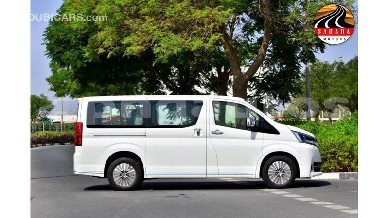 Big with watermark toyota granvia enga import dubai 4259