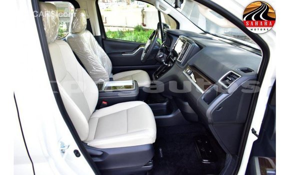 Buy Import Toyota Granvia White Car in Import - Dubai in Enga Buy Import Toyota Granvia White Car in Import - Dubai in Enga