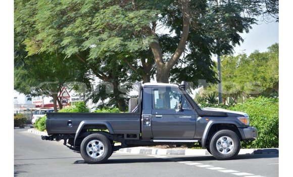 Buy Import Toyota Land Cruiser Other Car in Import - Dubai in Enga Buy Import Toyota Land Cruiser Other Car in Import - Dubai in Enga