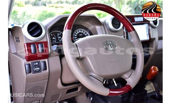Buy Import Toyota Land Cruiser Other Car in Import - Dubai in Enga Buy Import Toyota Land Cruiser Other Car in Import - Dubai in Enga