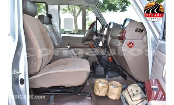 Buy Import Toyota Land Cruiser Other Car in Import - Dubai in Enga Buy Import Toyota Land Cruiser Other Car in Import - Dubai in Enga