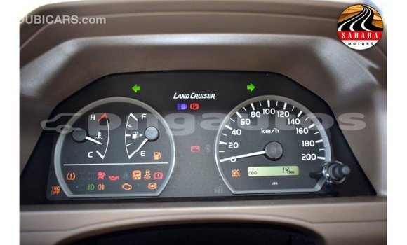Buy Import Toyota Land Cruiser Other Car in Import - Dubai in Enga Buy Import Toyota Land Cruiser Other Car in Import - Dubai in Enga