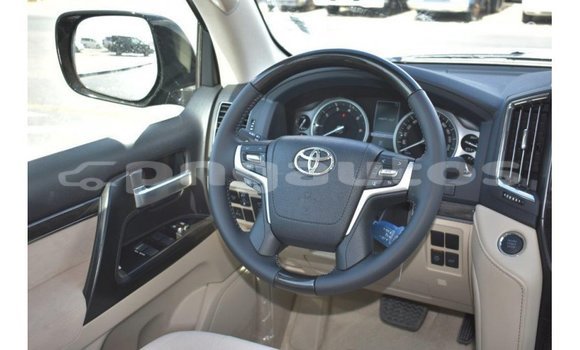 Buy Import Toyota Land Cruiser Black Car in Import - Dubai in Enga Buy Import Toyota Land Cruiser Black Car in Import - Dubai in Enga