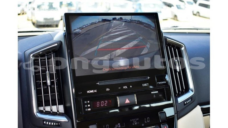 Big with watermark toyota land cruiser enga import dubai 4263